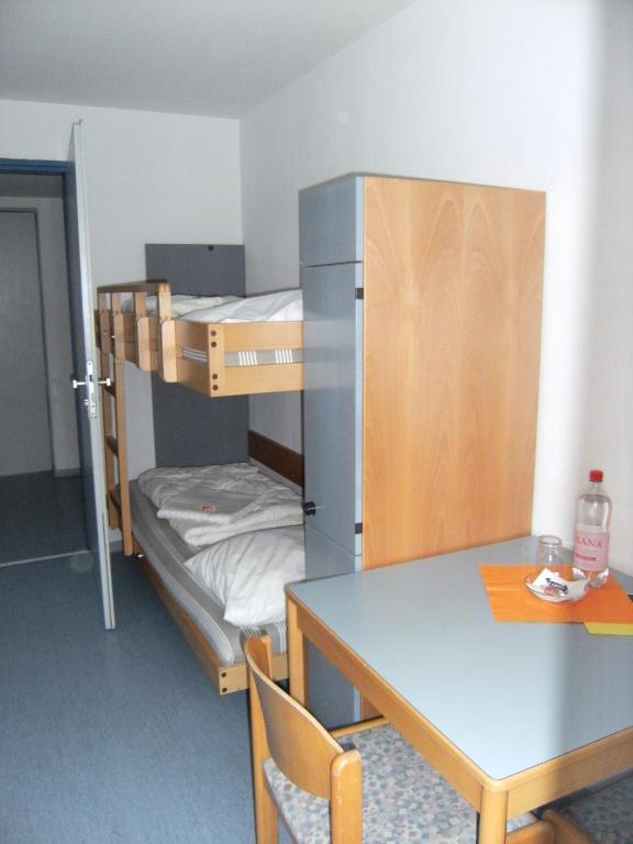 Jugendherberge Karlsruhe Cameră foto